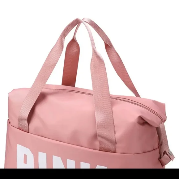 Large Capacity Storage Travel Bag. $15 each - Picture 4 of 13